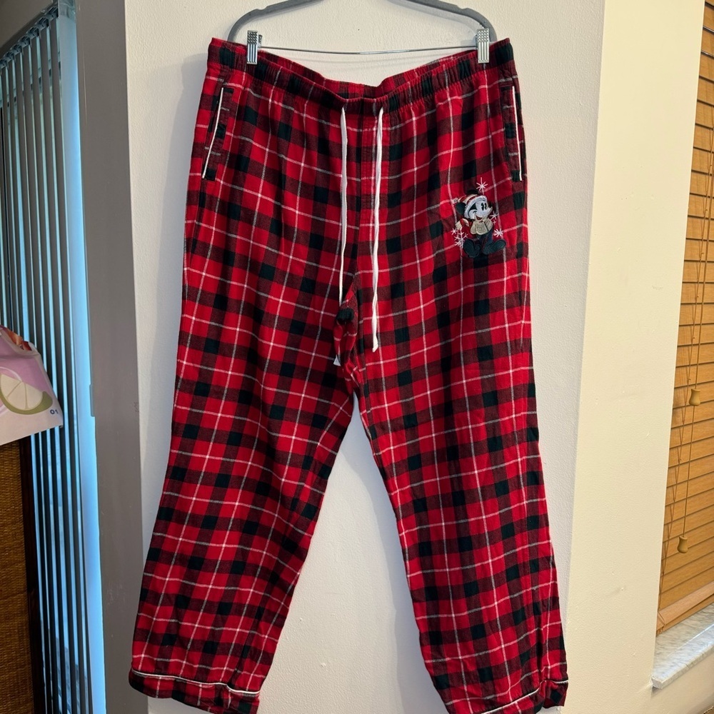 Disney Men’s Christmas Mickey Mouse Plaid Flannel Pajama Bottoms Size XL